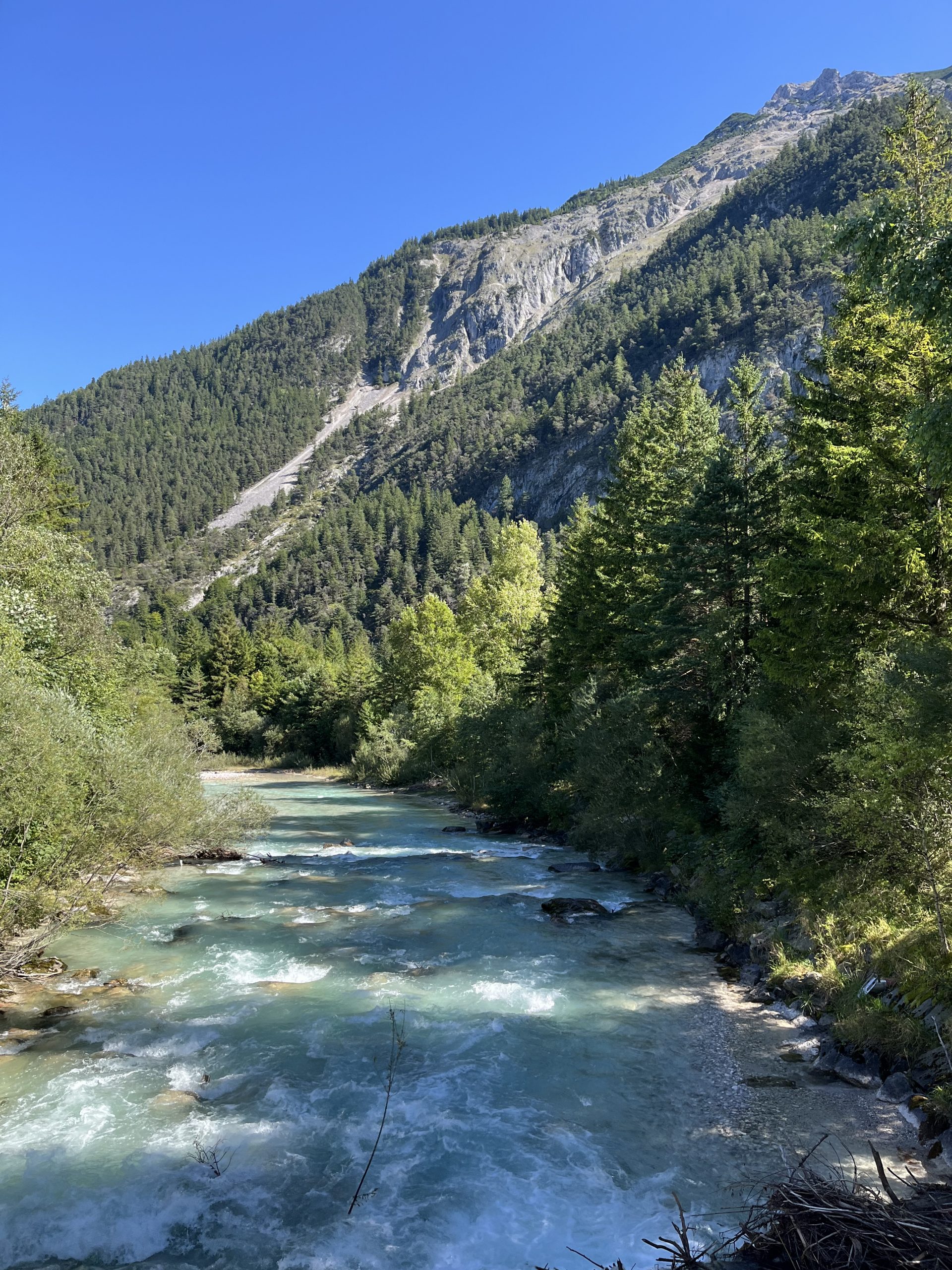 Quer durch Österreich: Die atemberaubende Isarquelle und die Brenner-Herausforderung